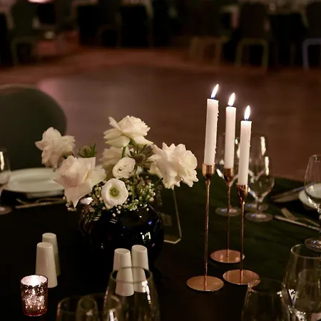 Hilton Garden Ξενοδοχείο 4*