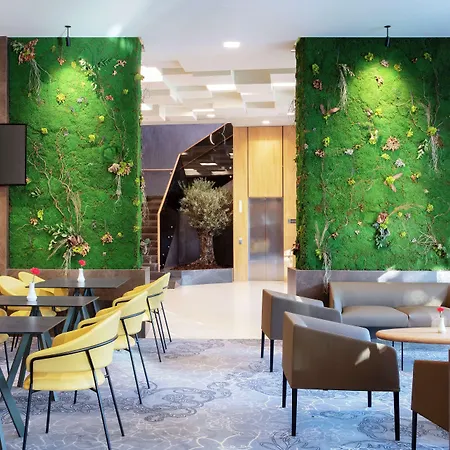 Hilton Garden 酒店 地拉那