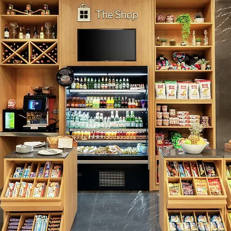 酒店 Hilton Garden 地拉那