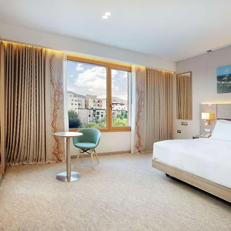 Hilton Garden 4* Τίρανα