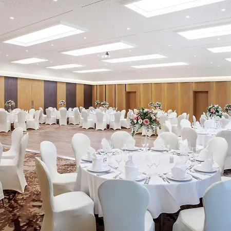 Hilton Garden 4* Τίρανα