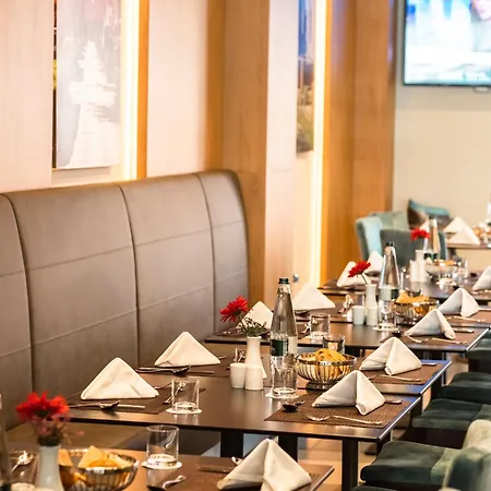 Ξενοδοχείο Hilton Garden 4*