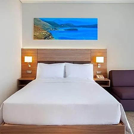 Hotel Hilton Garden Tirana