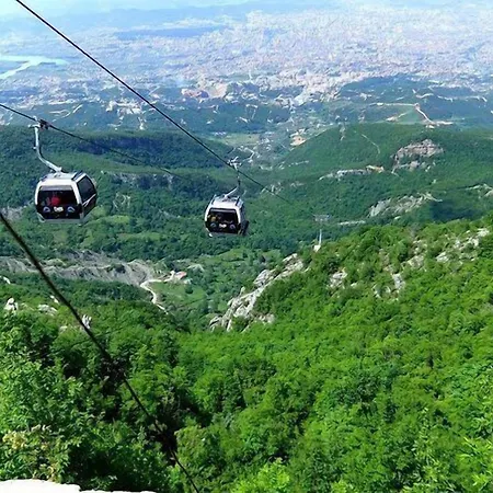 Hilton Garden 4* Tirana