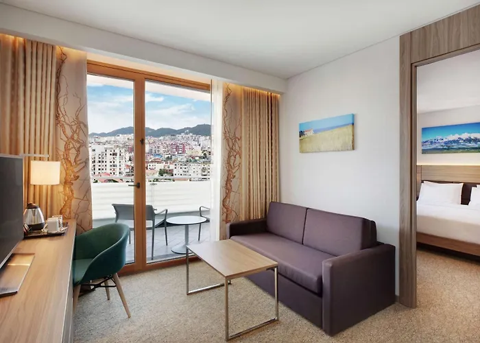 فندق Hilton Garden