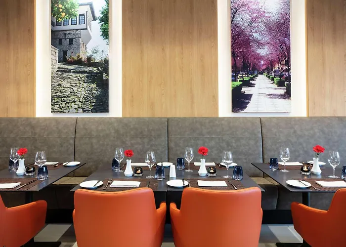 Hilton Garden تيرانا