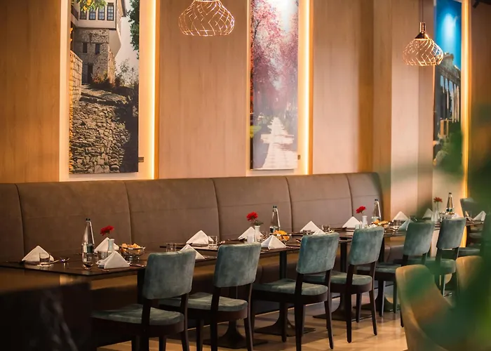 فندق Hilton Garden 4*