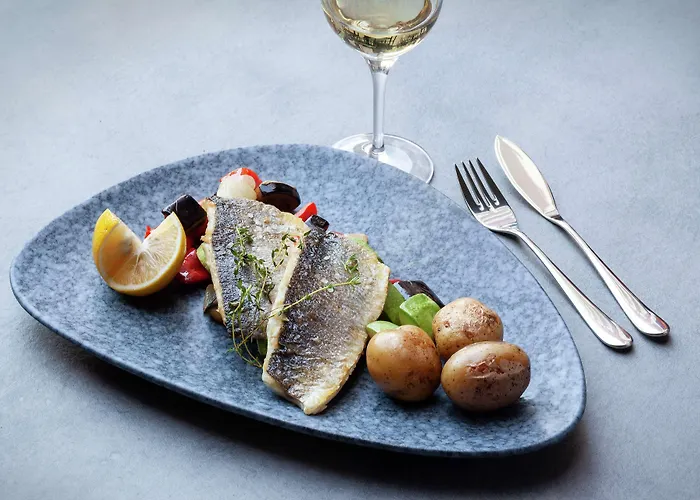 Hilton Garden فندق