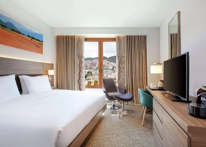 Hilton Garden فندق