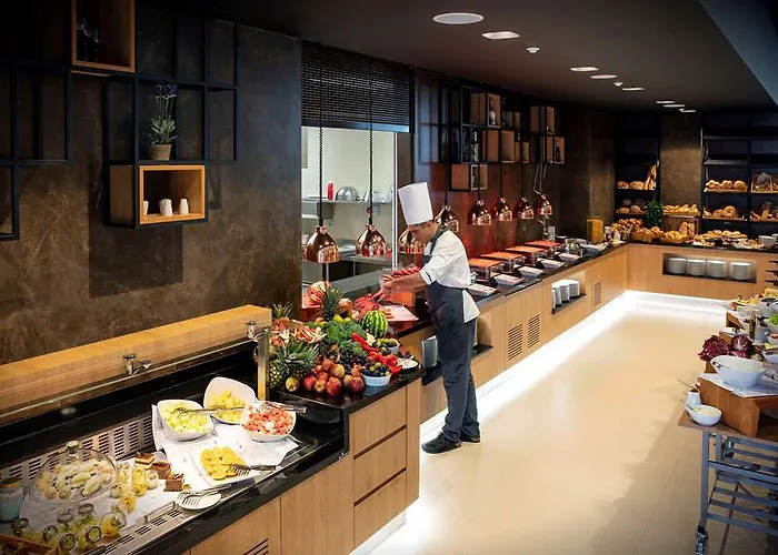 Hilton Garden 4* تيرانا